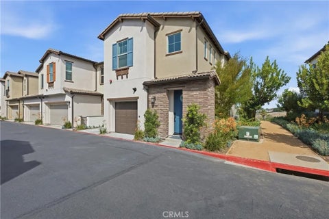 Photo of 1724 Valley Oak WAY, Oceanside, CA 92056 (MLS # ND26191507)