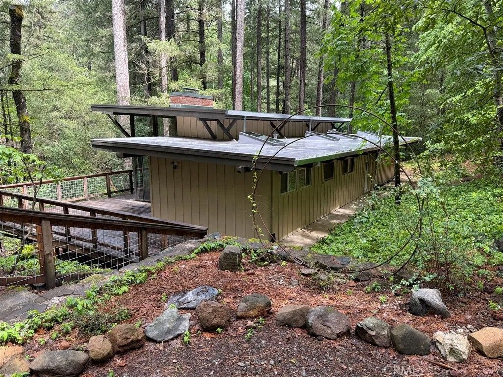 Photo of 16498 Cobb Blvd, Cobb, CA 95426 (MLS # LC26086642)