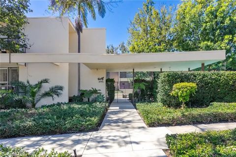 Photo of 395 Cliff Drive #105, Pasadena, CA 91107 (MLS # AR26060368)
