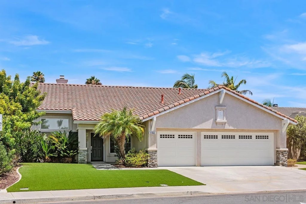 Photo of 5166 Barryessa St, Oceanside, CA 92056 (MLS # 260018654)