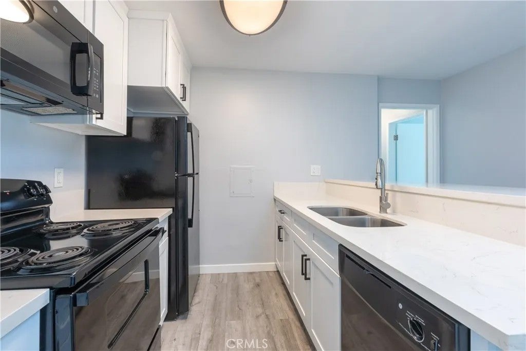 5585 E Pacific Coast 174