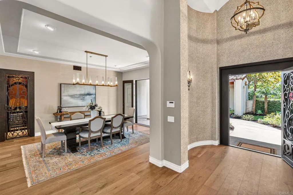 3472 Calle Margarita