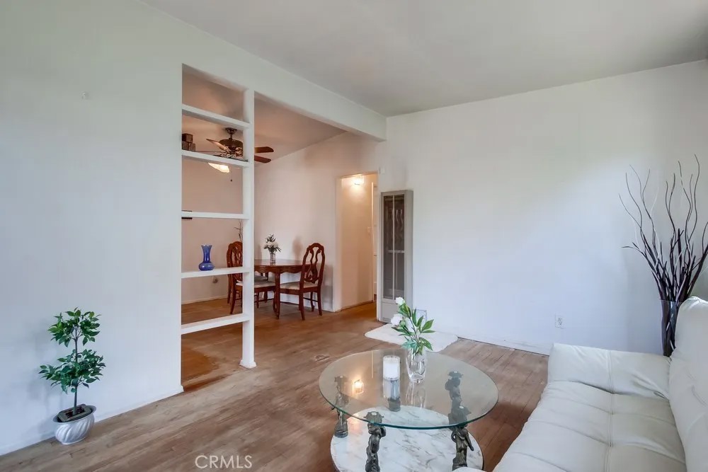 327 S 35th Street