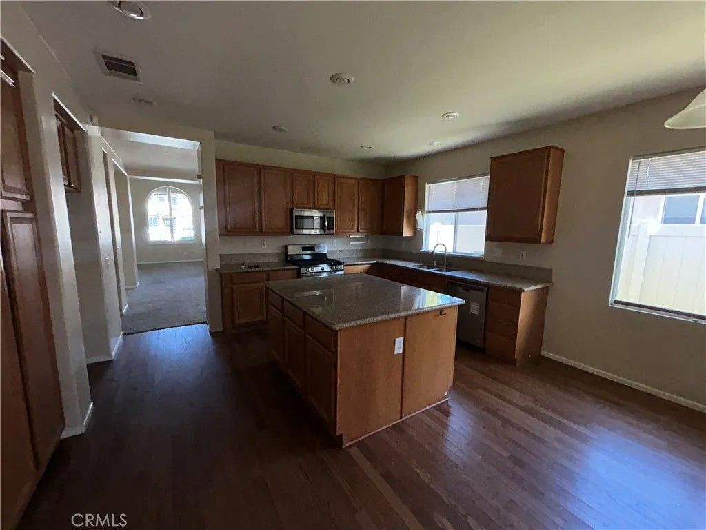 Photo of 31083 Manford Drive, Winchester, CA 92596 (MLS # SW26079410)