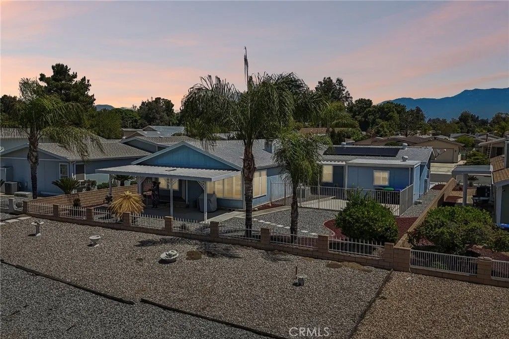 Photo of 1601 Ailanthus DR, Hemet, CA 92545 (MLS # IV26101497)