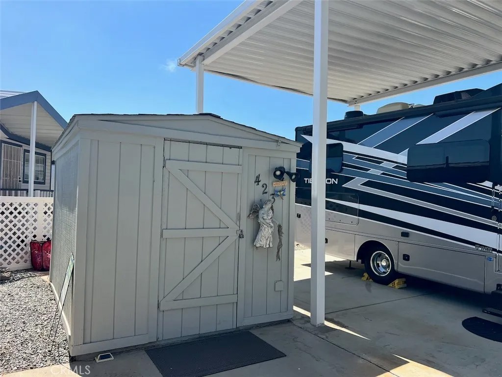 1295 S Cawston #423