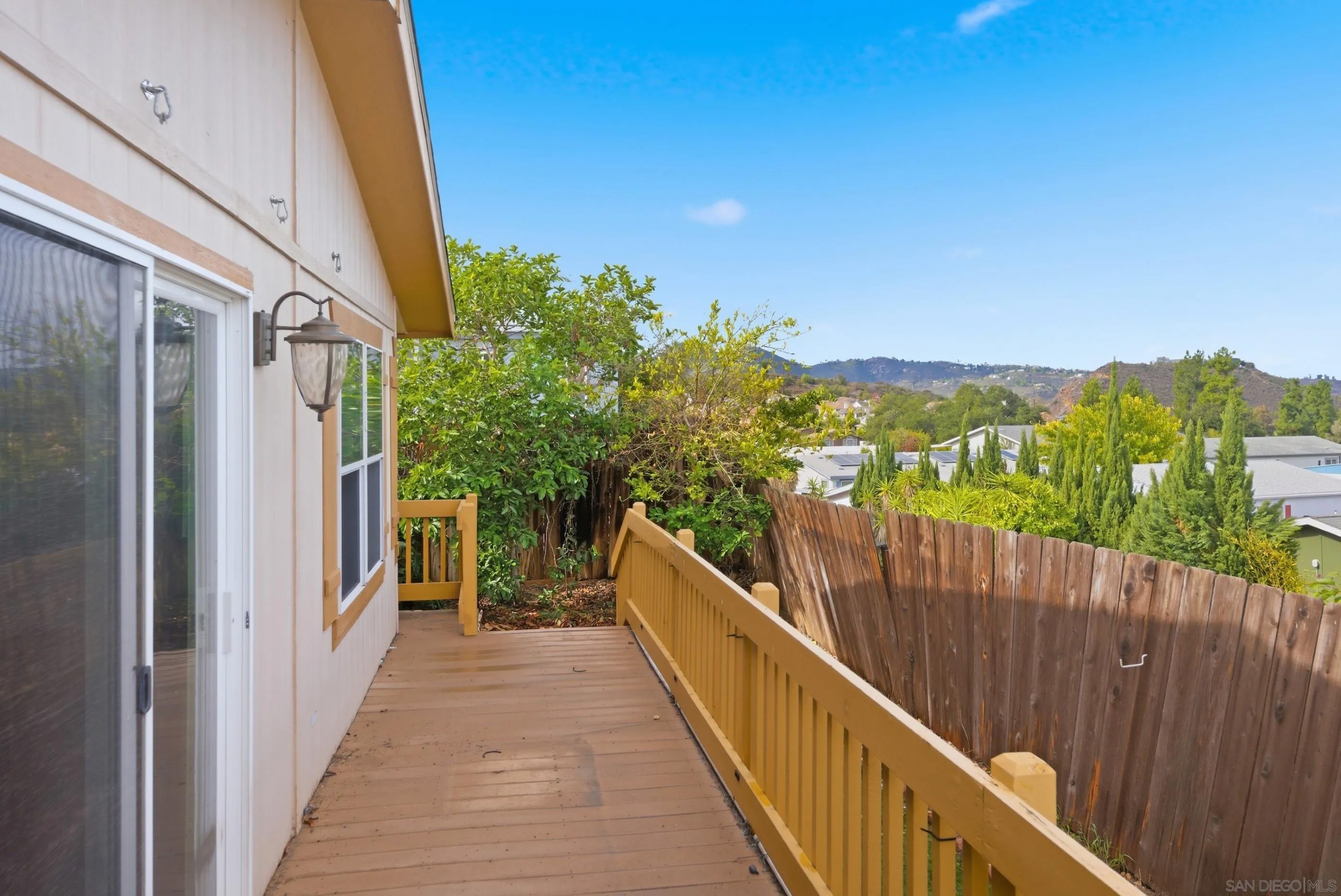 2400 W Valley Pkwy SPC 95