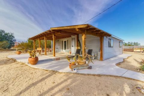 Tiny photo for 2653 Meldora, 29 Palms, CA 92277 (MLS # JT25272136)