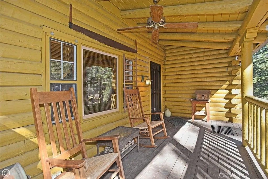 Photo of 1217 Azalea Drive, Pine Mountain Club, CA 93222 (MLS # SR26023427)