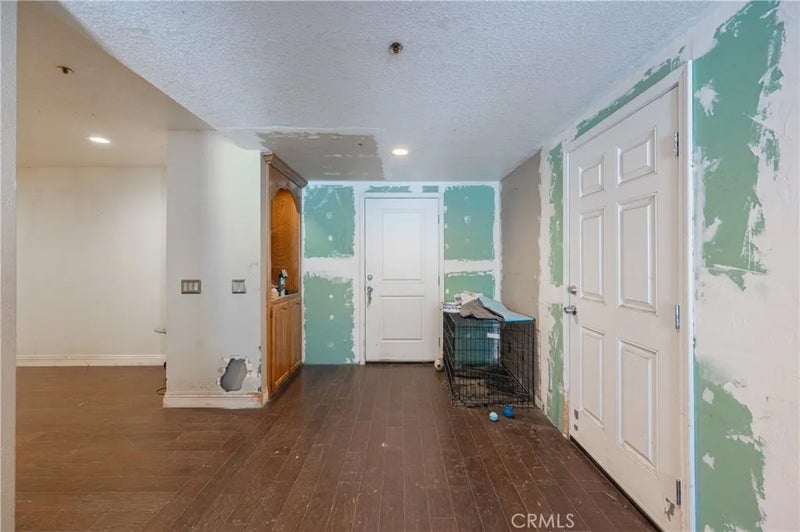 8138 Clayvale