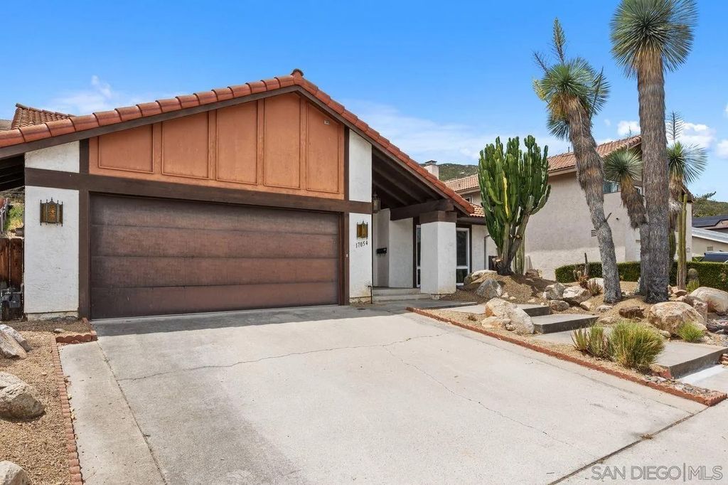 Photo of 17054 Matinal RD, San Diego, CA 92127 (MLS # 260010763)