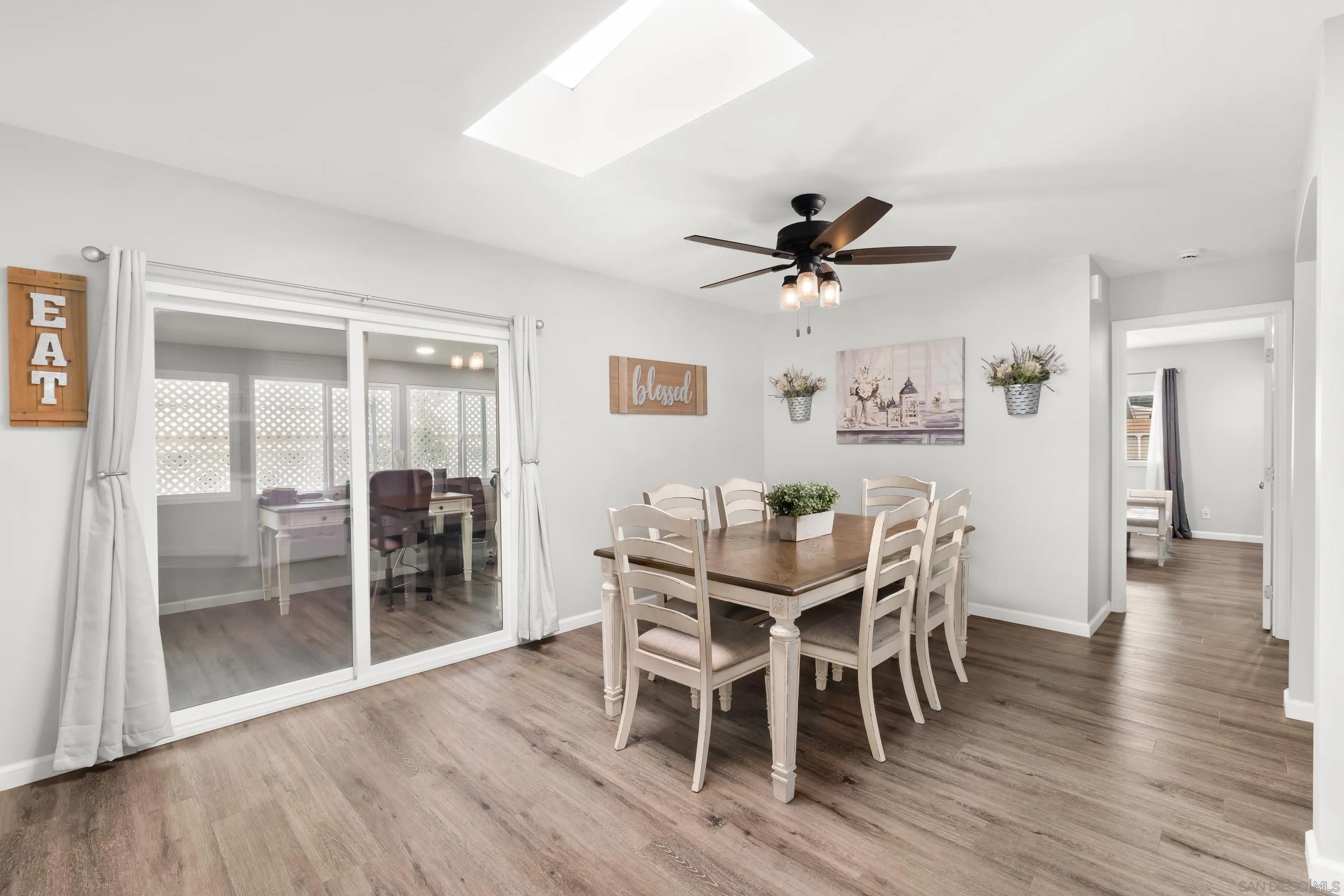 3340 Del Sol SPC 223