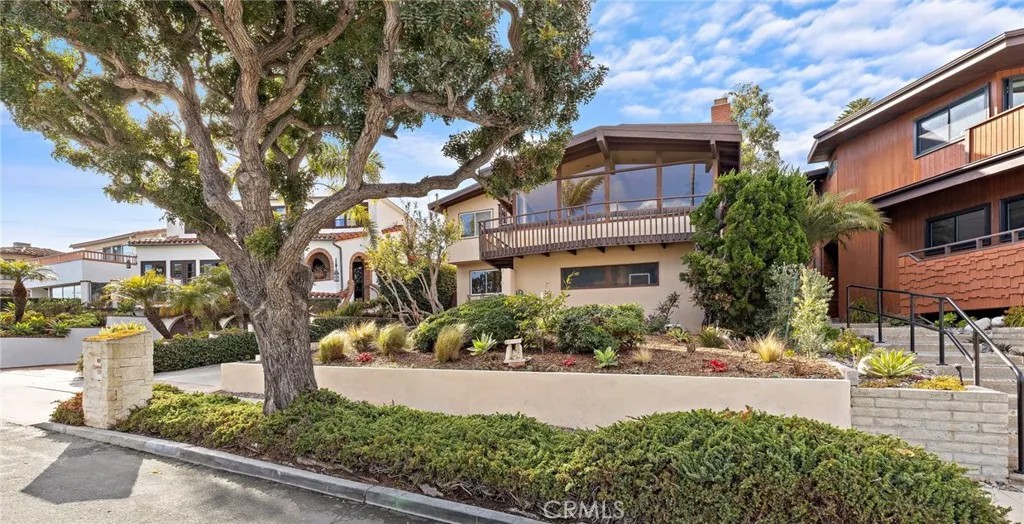 159 Crescent Bay Drive