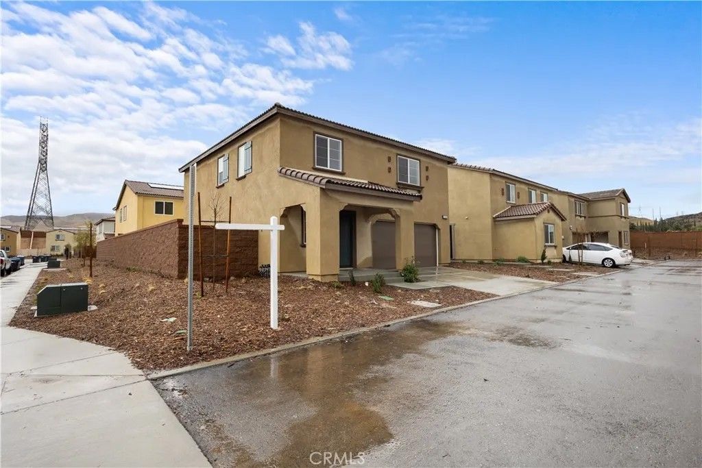 Photo of 2168 REDWOOD Lane, Banning, CA 92220 (MLS # IV26080147)