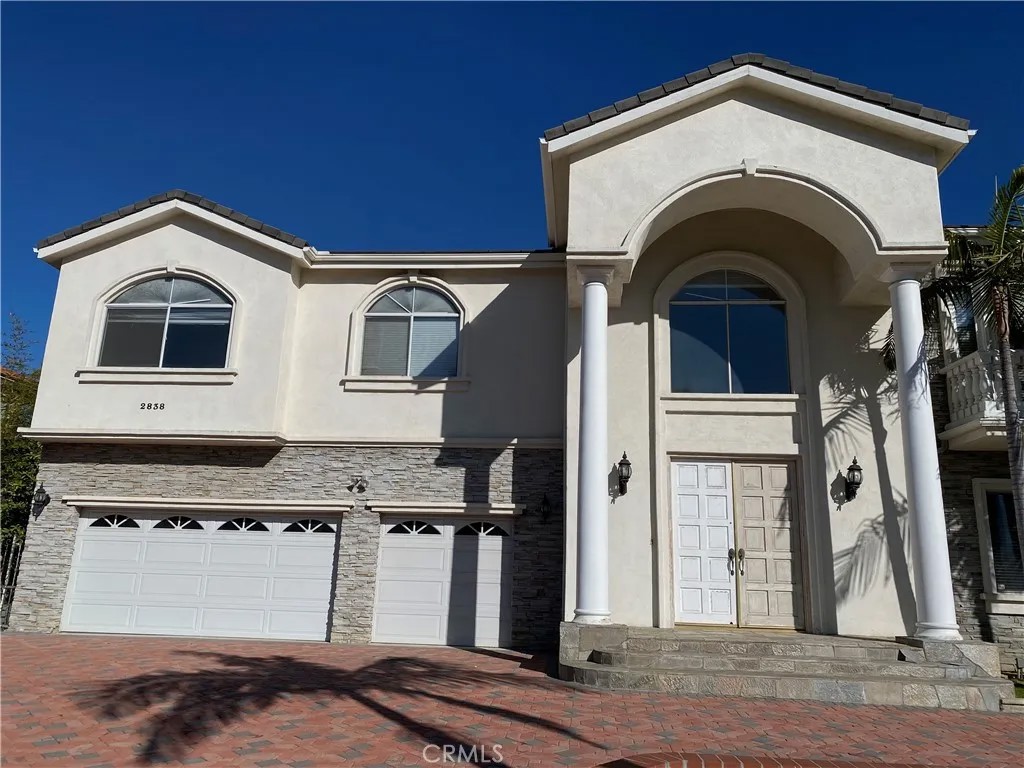 2838 Bentley Way