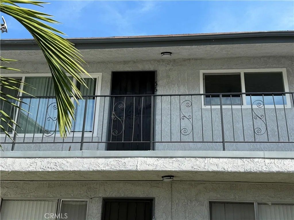 Photo of 2890 E Artesia Blvd #36, Long Beach, CA 90805 (MLS # DW26009299)