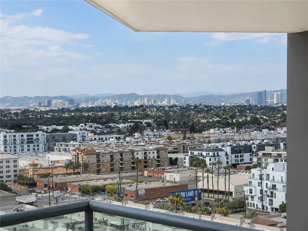 13650 Marina Pointe Drive 1708