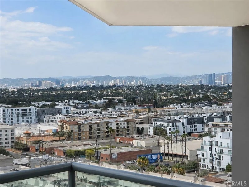 13650 Marina Pointe Drive 1708