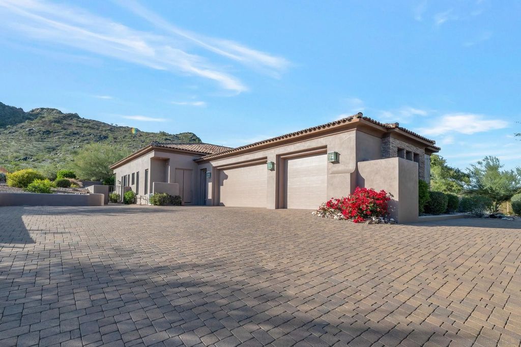 Photo of 4451 35th Street #7, San Diego, CA 92116 (MLS # 250046101)