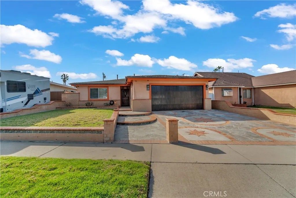 Photo of 1324 E Turmont St, Carson, CA 90746 (MLS # DW26070512)