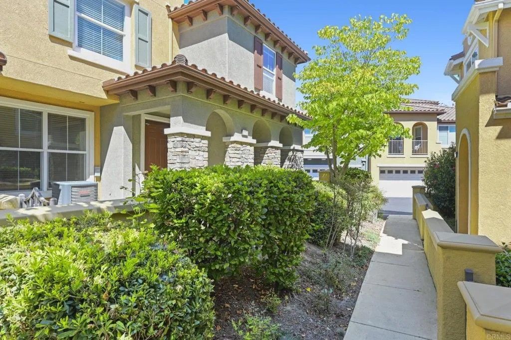 Photo of 1113 Goddard Street, San Marcos, CA 92078 (MLS # NDP2600024)