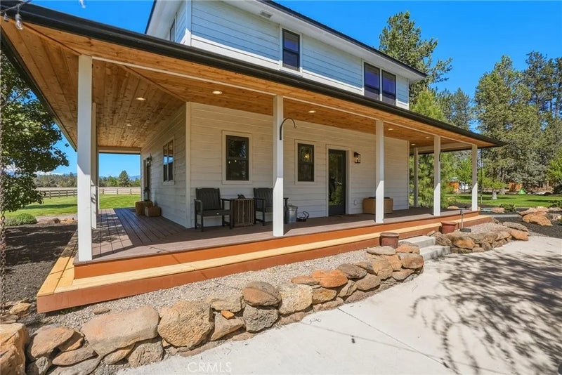 17186 Highway 126