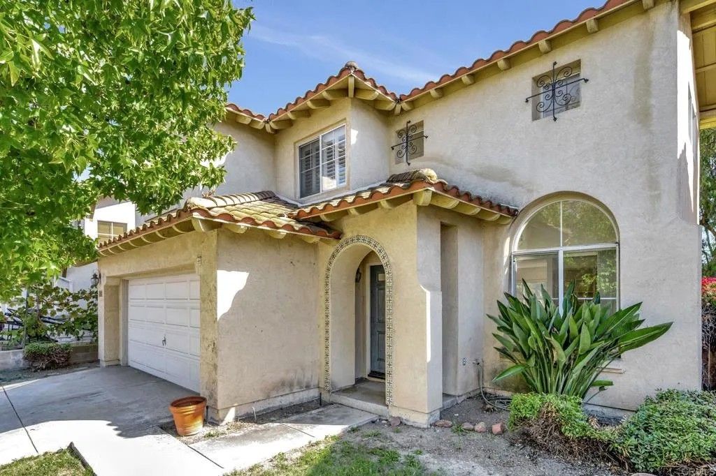 Photo of 2532 Oak Knoll, Chula Vista, CA 91914 (MLS # PTP2507575)