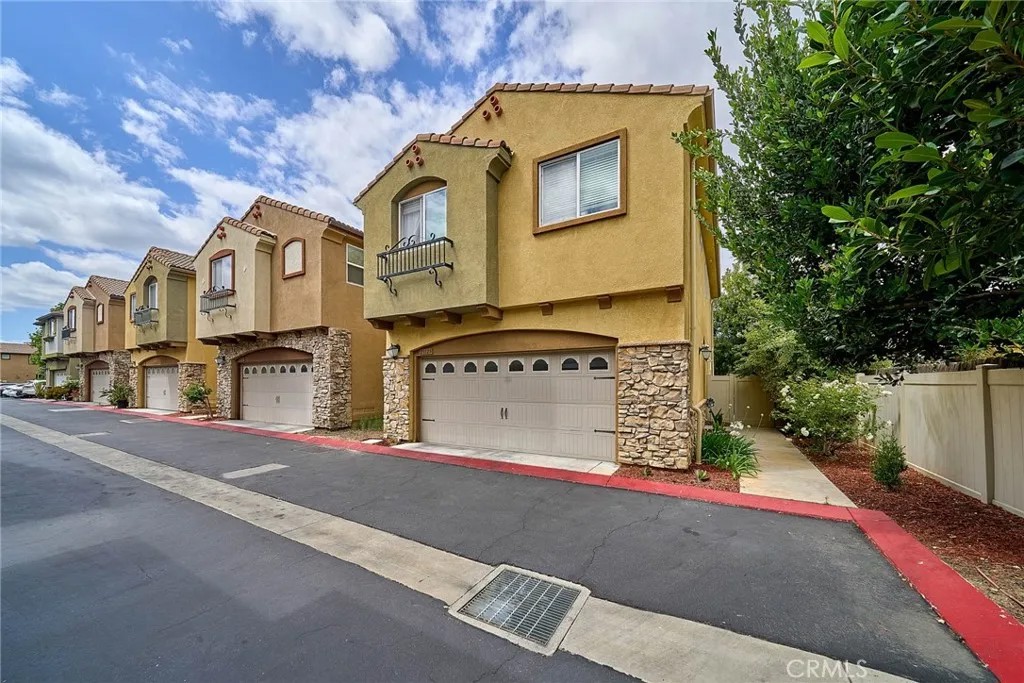 21125 Ingomar Court