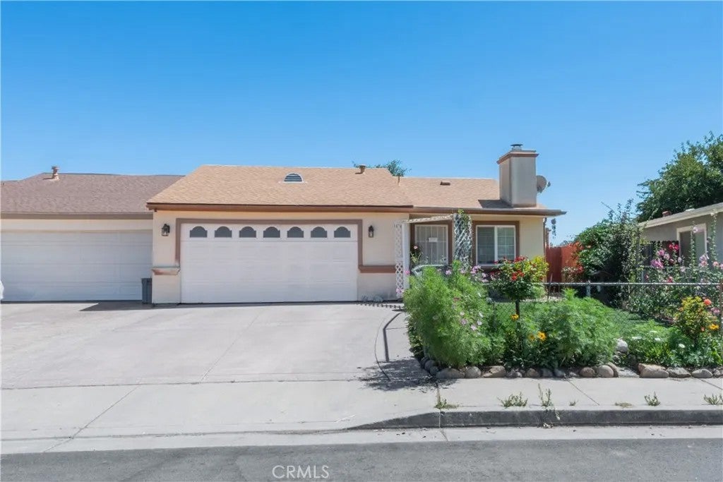 Photo of 1620 Poppy LN, Paso Robles, CA 93446 (MLS # NS26193970)