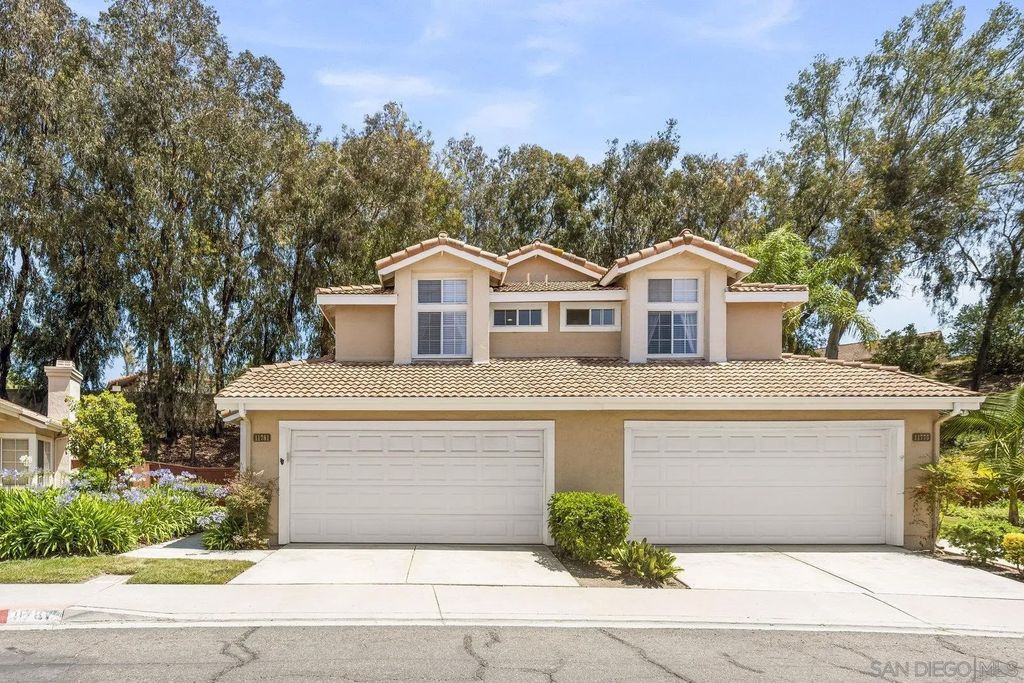 Photo of 11781 Caminito De Las Missiones, San Diego, CA 92128 (MLS # 250040835)