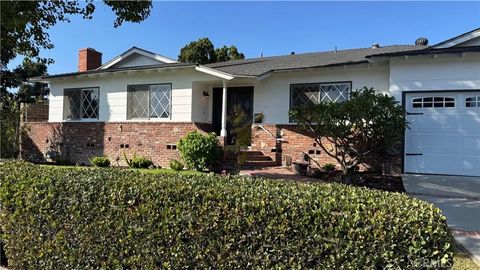 Tiny photo for 13827 Freiburg Street, Whittier, CA 90602 (MLS # CV25238186)