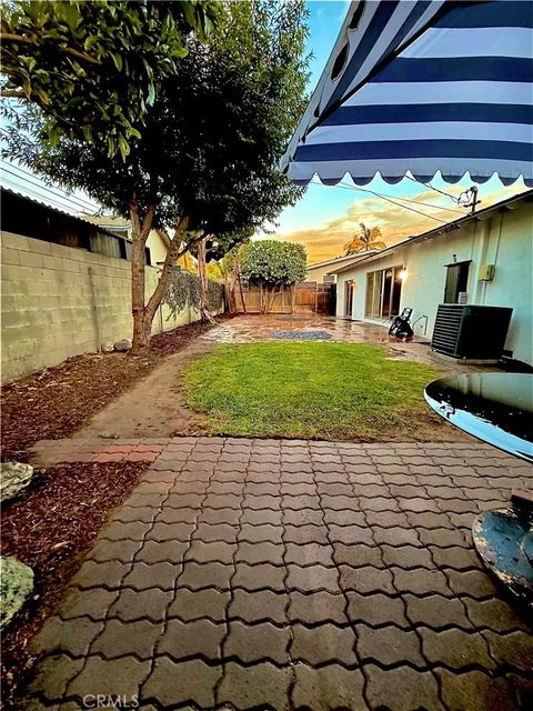 Tiny photo for 13827 Freiburg Street, Whittier, CA 90602 (MLS # CV25238186)