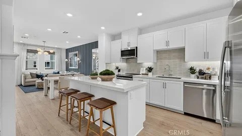 MLS: OC26222213