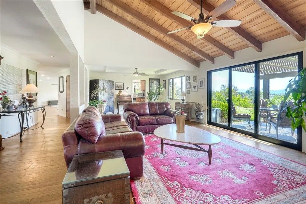 Photo of 1923 Vista del Norte, Fallbrook, CA 92028 (MLS # PW26069919)