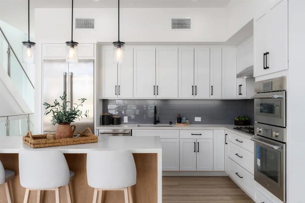 Photo of 2648 State Street, Unit #E St, Carlsbad, CA 92008 (MLS # NDP2600988)