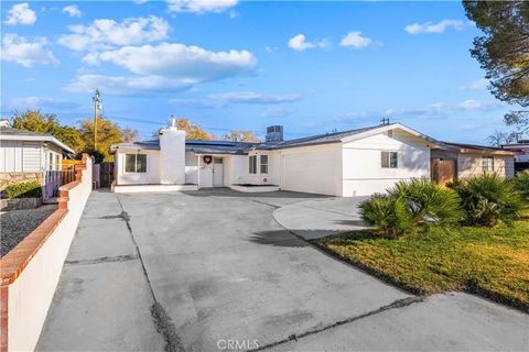 Photo of 45026 16th St, Lancaster, CA 93534 (MLS # SR25275129)