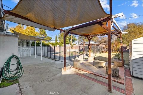 Tiny photo for 45026 16th St, Lancaster, CA 93534 (MLS # SR25275129)