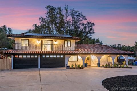 Photo of 11410 Manzanita Road, Lakeside, CA 92040 (MLS # 260008185)
