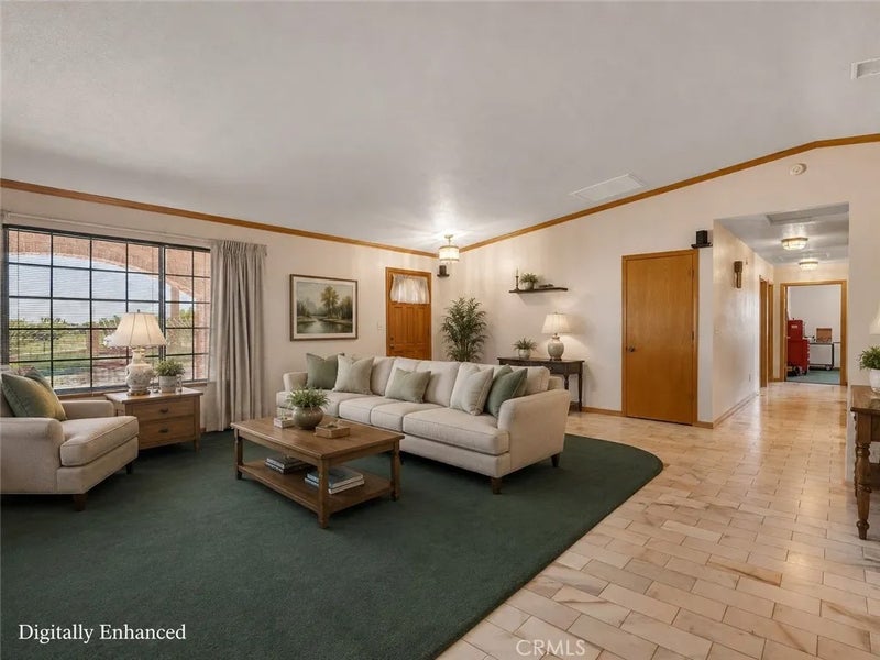 8756 Oakwood
