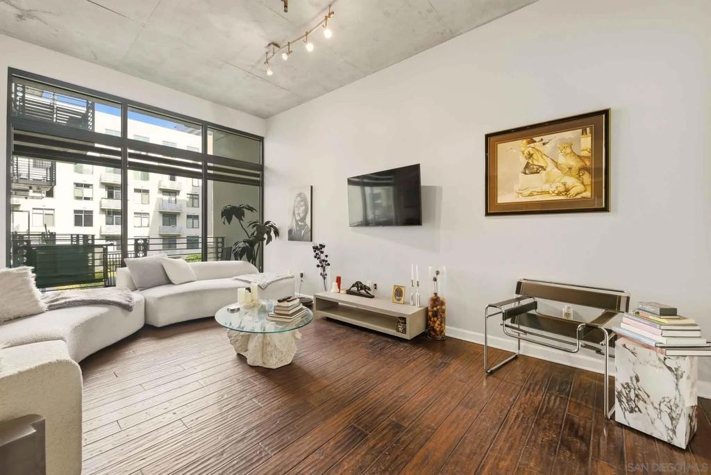 Photo of 1050 Island Ave #422, San Diego, CA 92101 (MLS # 250045229)