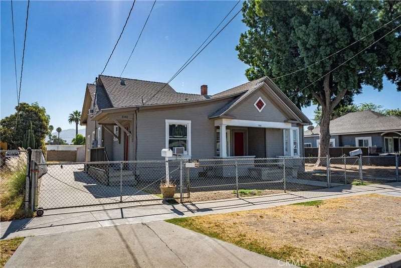 3342 Eucalyptus Avenue