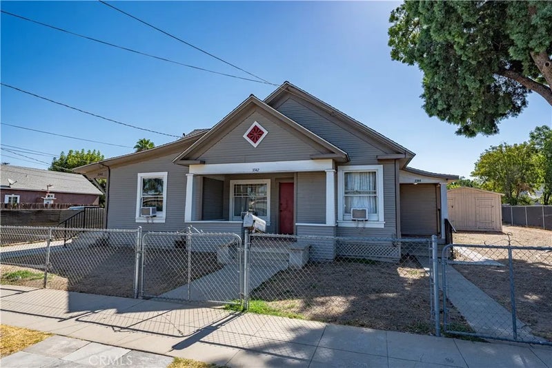 3342 Eucalyptus Avenue