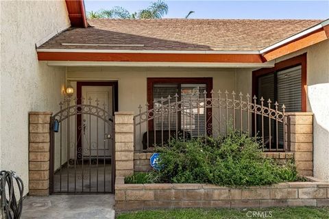 Tiny photo for 11261 Wayfield Road, Riverside, CA 92505 (MLS # IG26083883)