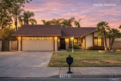 Tiny photo for 11261 Wayfield Road, Riverside, CA 92505 (MLS # IG26083883)