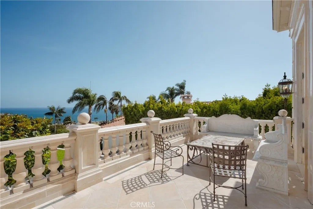 145 Irvine Cove Court