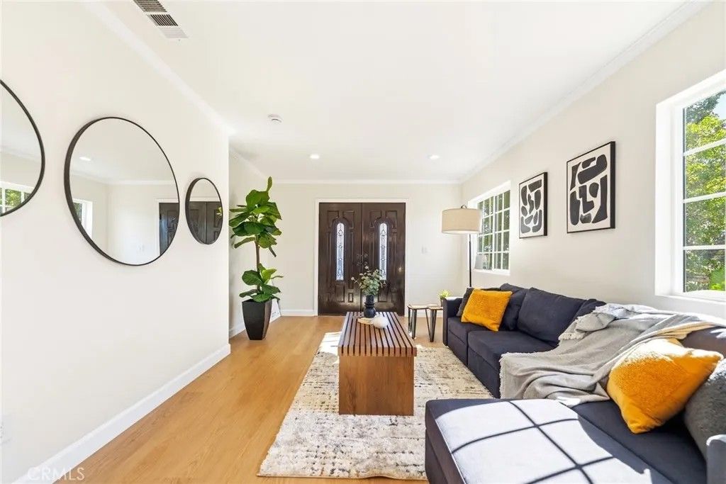 Photo of 6225 Beard St, Los Angeles, CA 90042 (MLS # CV26050682)