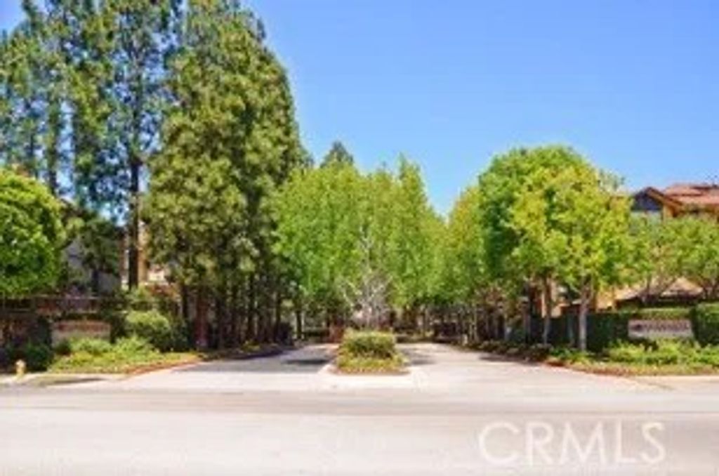 Photo of 2615 Plaza Del Amo #639, Torrance, CA 90503 (MLS # SB25272111)