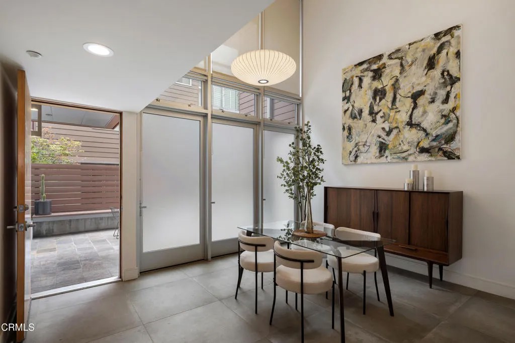 141 S Hudson Avenue 103