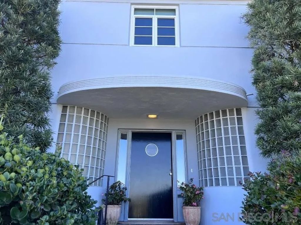 Photo of 3311 Xenophon St, San Diego, CA 92106 (MLS # 250044371)