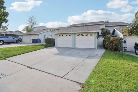 Photo of 324 Countrywood Ln, Encinitas, CA 92024 (MLS # 260004118)